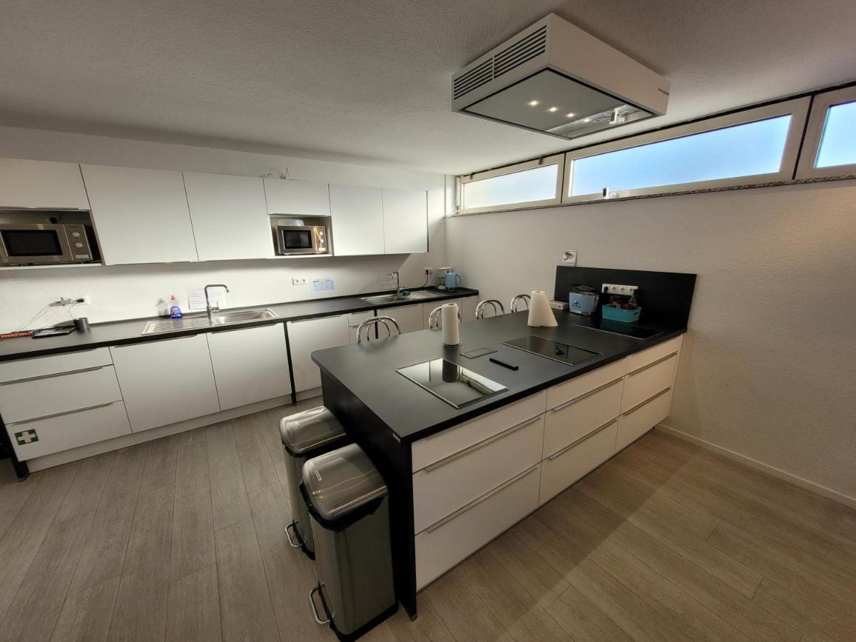 Guesthouse Wi Rooms 于利希 外观 照片