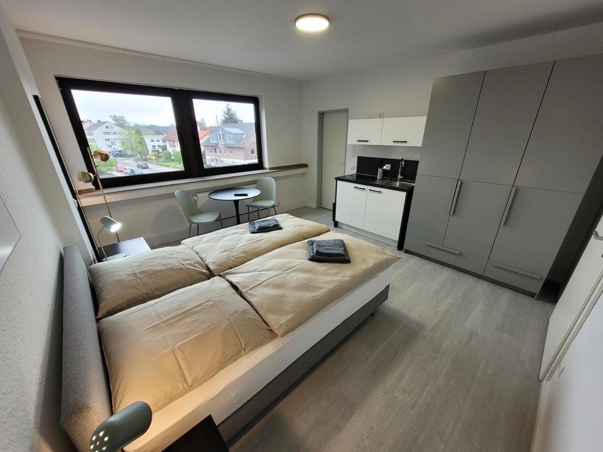 Guesthouse Wi Rooms 于利希 外观 照片